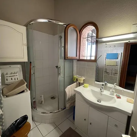 3 Pièces Climatisée Avec Jardin, Proche Plage, Piscine, Parking, Et Animaux Autorisés - Cyprien - Fr-1-106-32 * Saint-Cyprien (Pyrenees-Orientales)