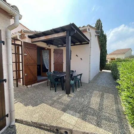 Villa 3 Pieces Climatisee Avec Jardin, Proche Plage, Piscine, Parking, Et Animaux Autorises - Cyprien - Fr-1-106-32 *